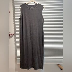 Sleeveless Gray T-shirt Dress